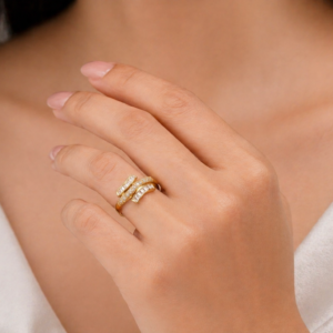 Aurora Curve Baguette Ring