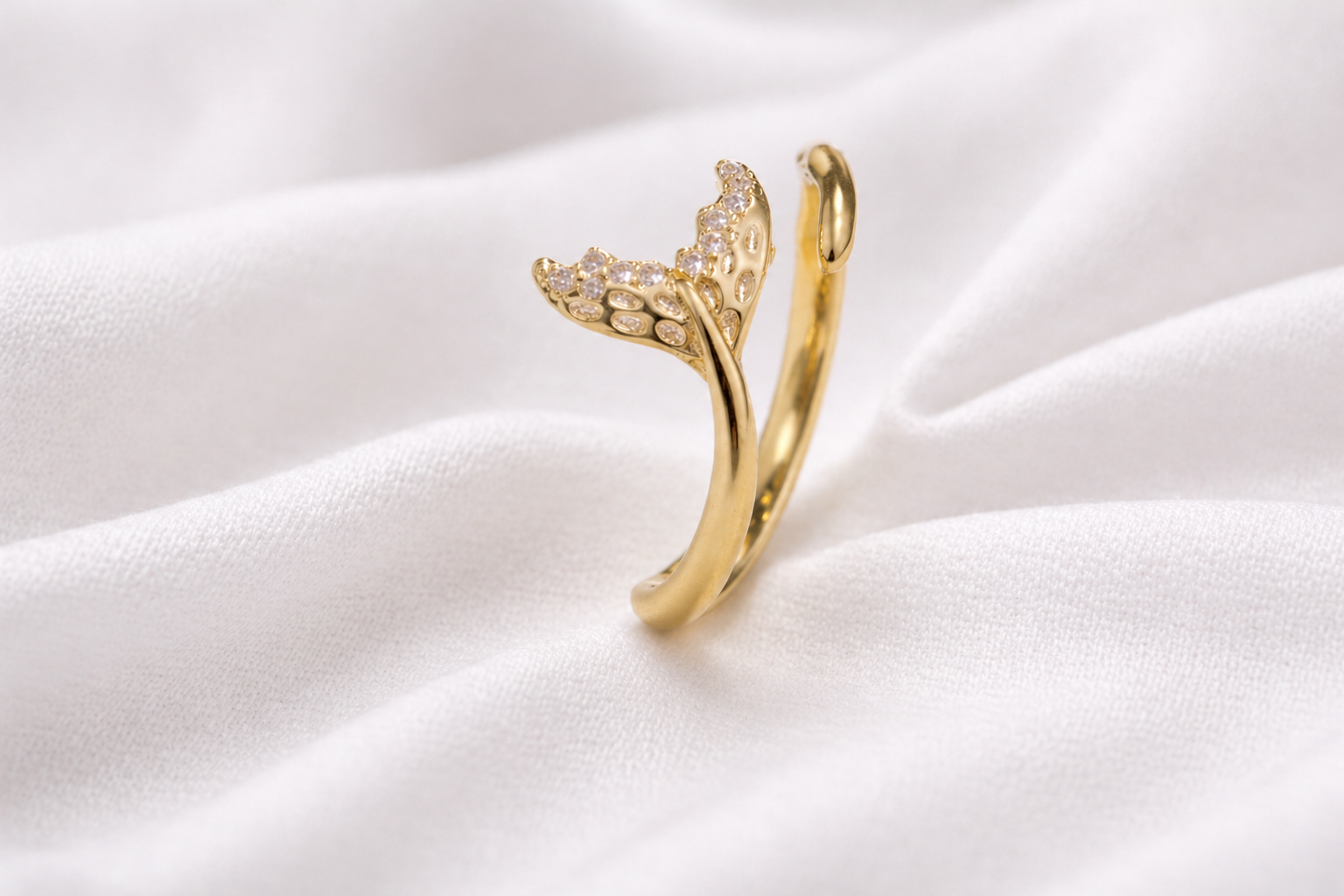 Winged Elegance Open Ring - Image 3