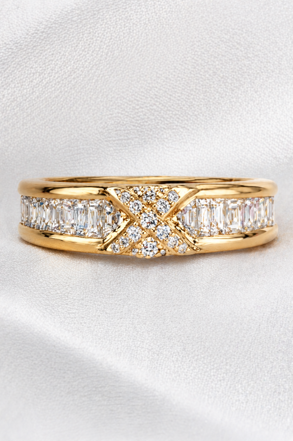 Royal Cross Spark Ring - Image 2