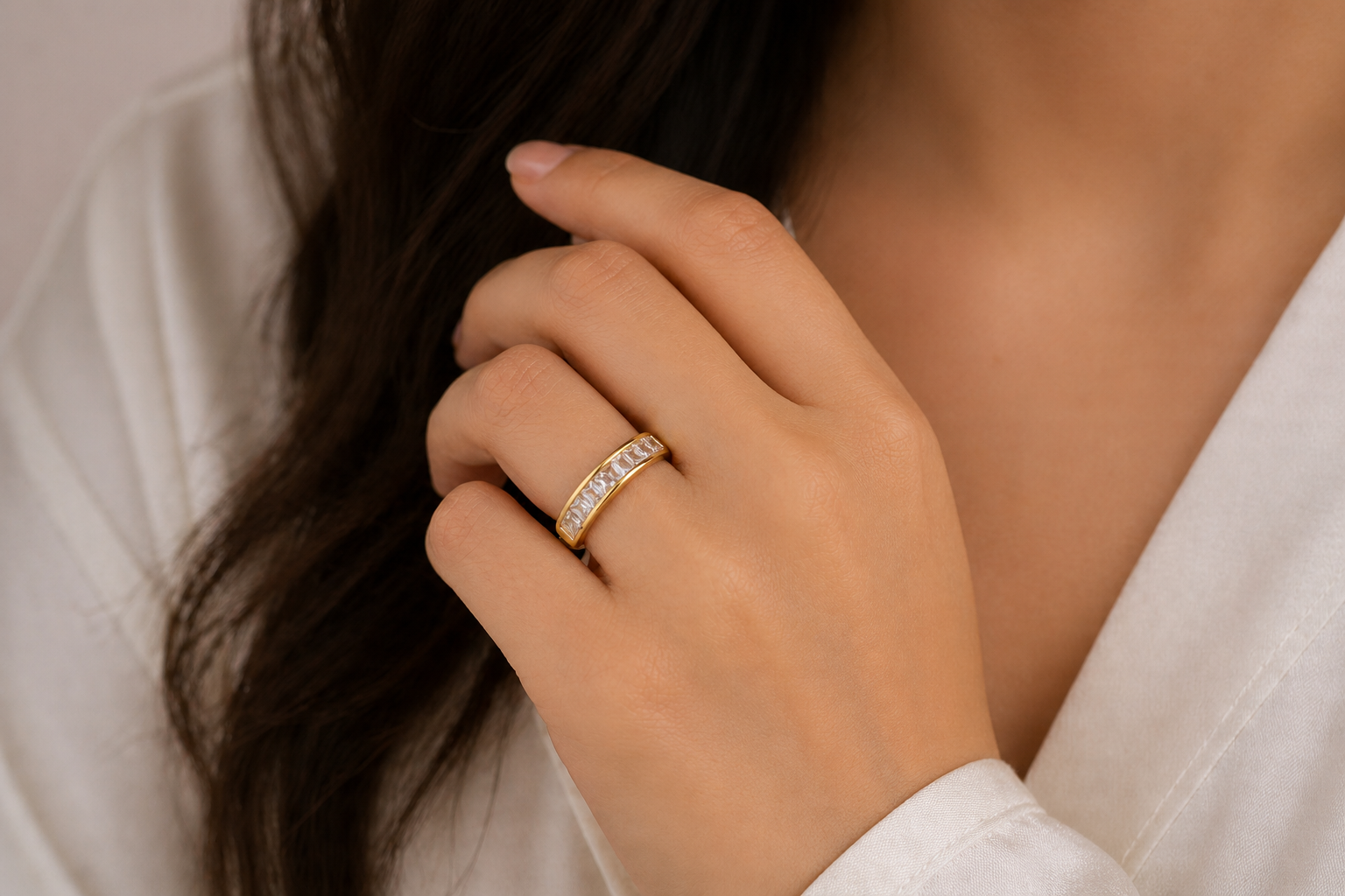 Elite Line Crystal Ring