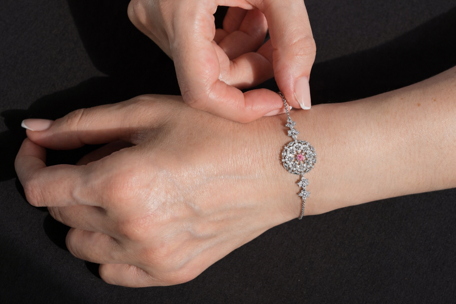 Rosé Celestia Bloom Bracelet - Image 3