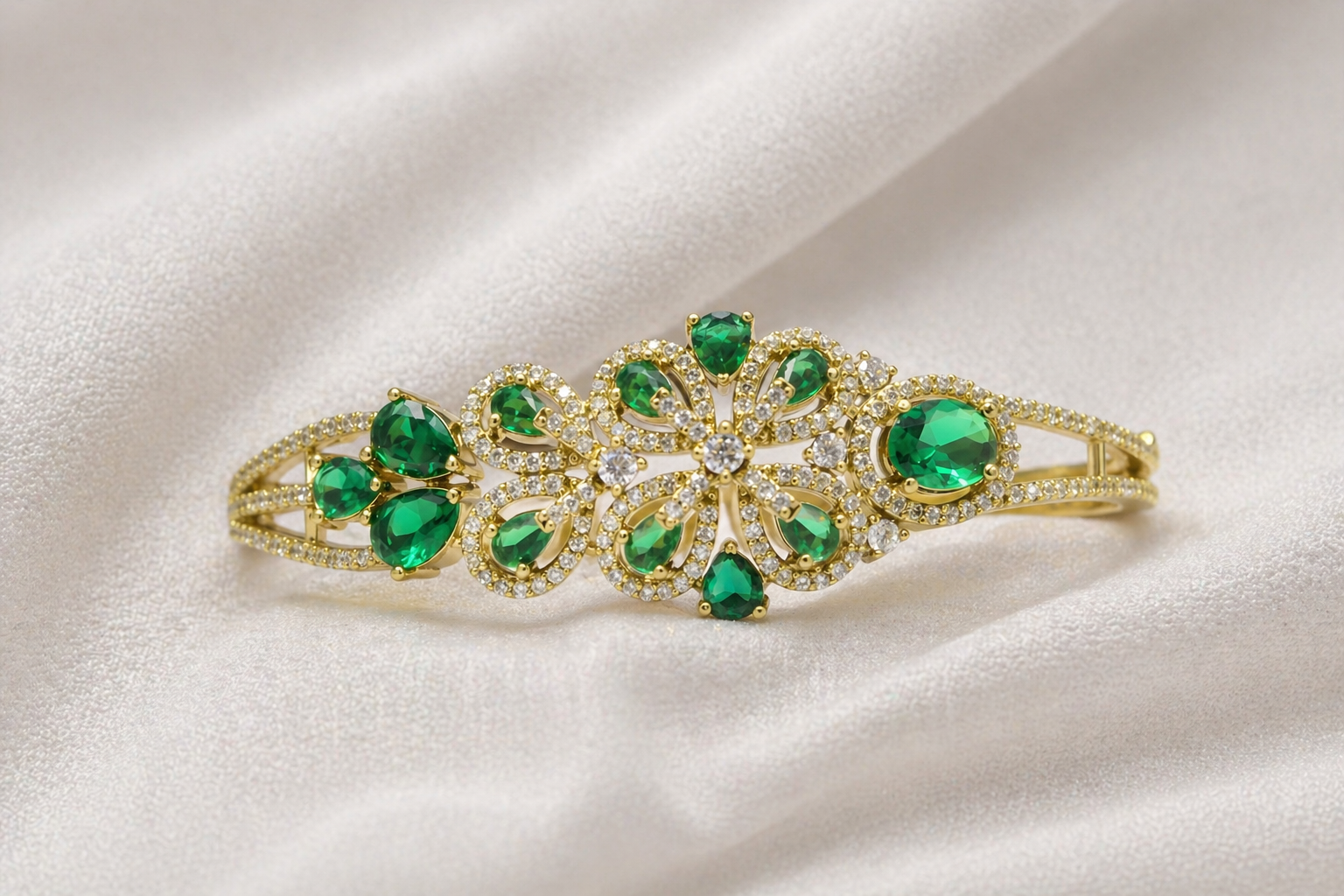 Emerald Bloom Luxe Bracelet - Image 2