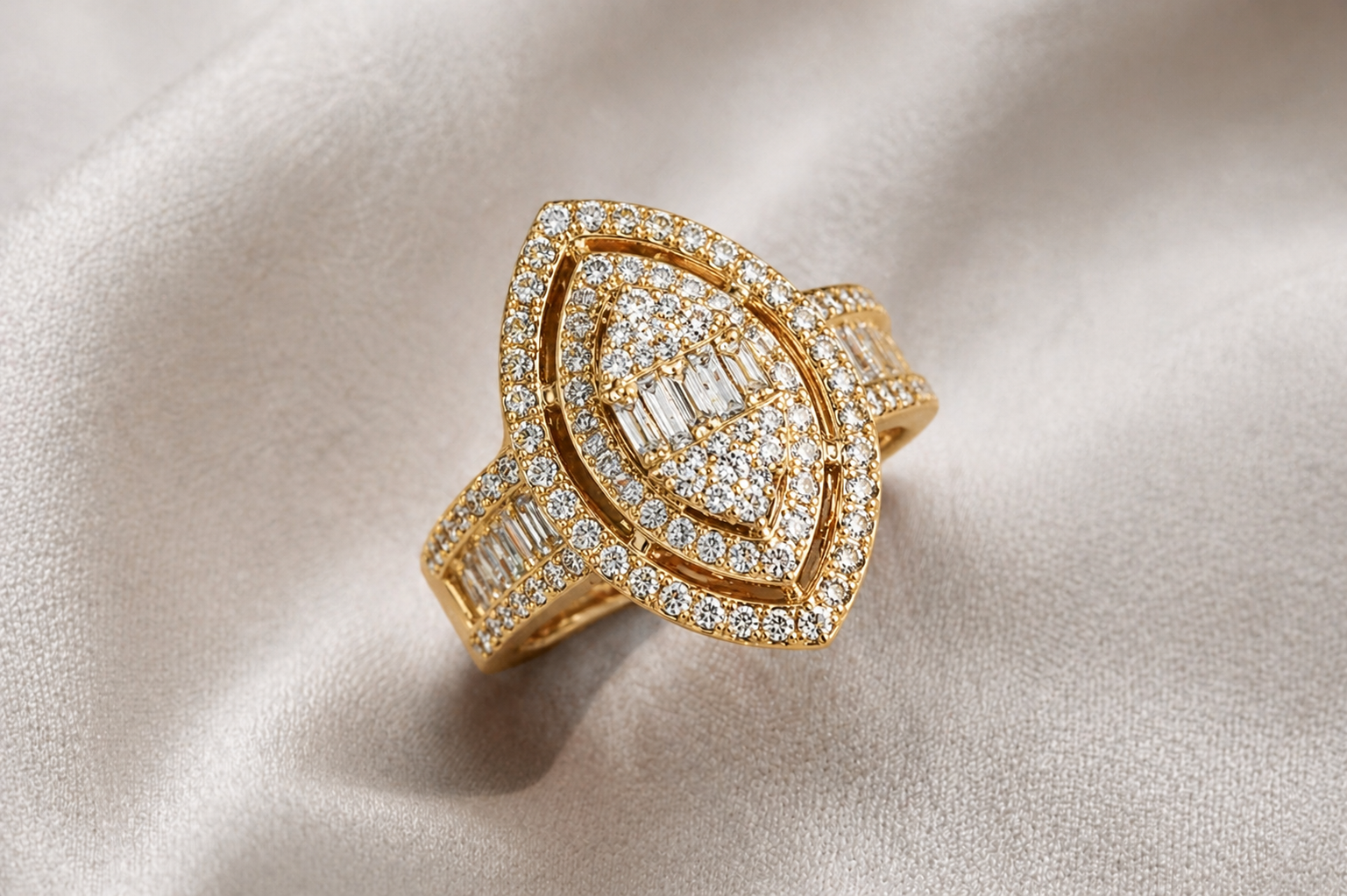Royal Halo Baguette Luxe Ring - Image 2
